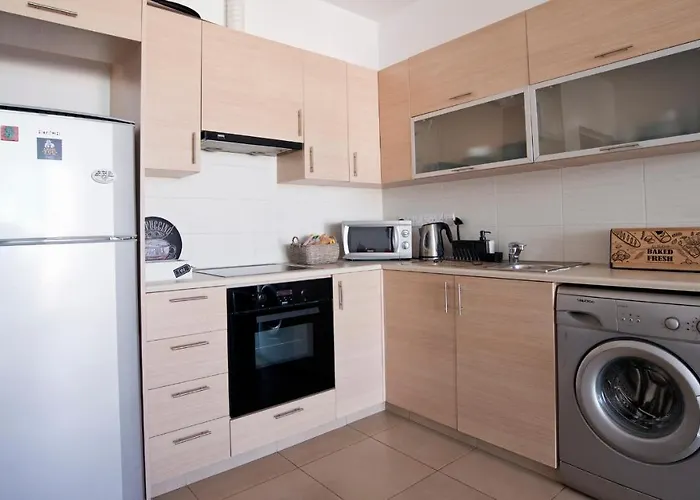 Glabur - The Elite - Exceptional Floor City, Welcomes U!!! 公寓 尼科西亚